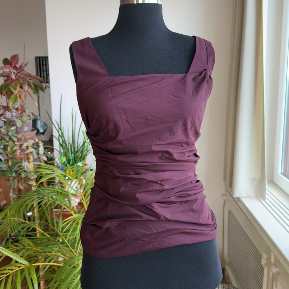 Ann Taylor burgundy sleeveless top